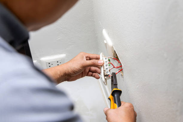 Best Affordable Emergency Electrician  in Cedar Mill, OR